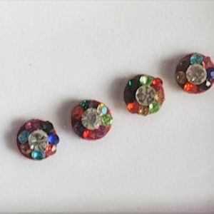 RC003 Round Coloured Crystal Fancy Bindis  1