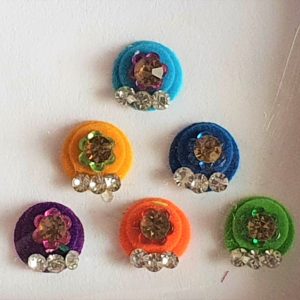 RC013 Round Coloured Crystal Fancy Bindis  1