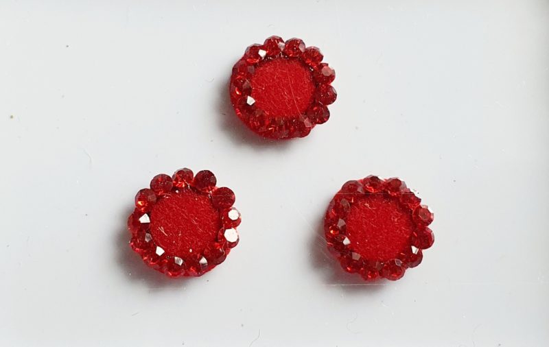 PRM008 Round Red Crystal Fancy Bindis