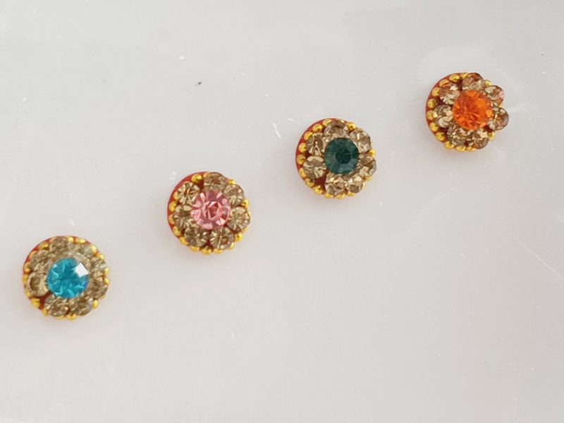 VRC004 Round Coloured Crystal Fancy Bindis