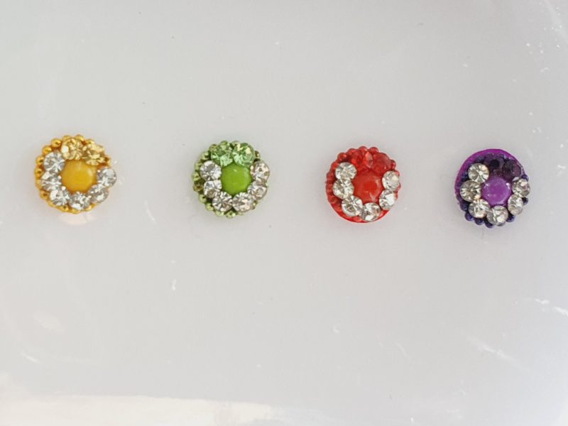VRC005 Round Coloured Crystal Fancy Bindis