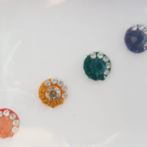VRC025 Round Coloured Crystal Fancy Bindis   1