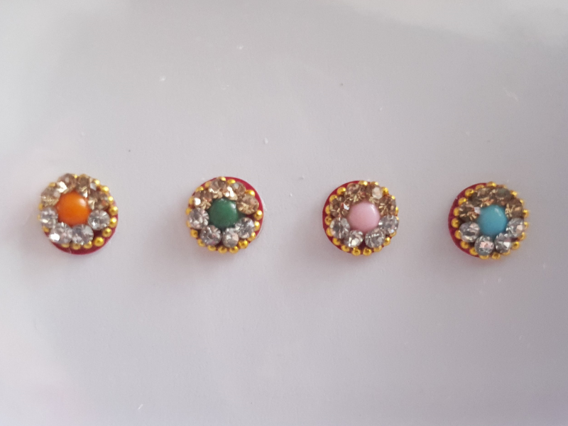 VRC051 Round Coloured Crystal Fancy Bindis