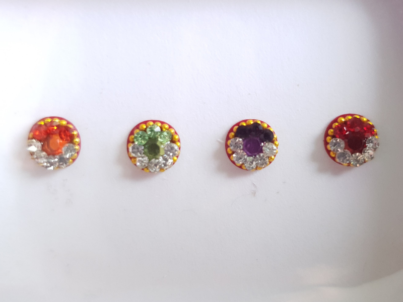 VRC058 Round Coloured Crystal Fancy Bindis