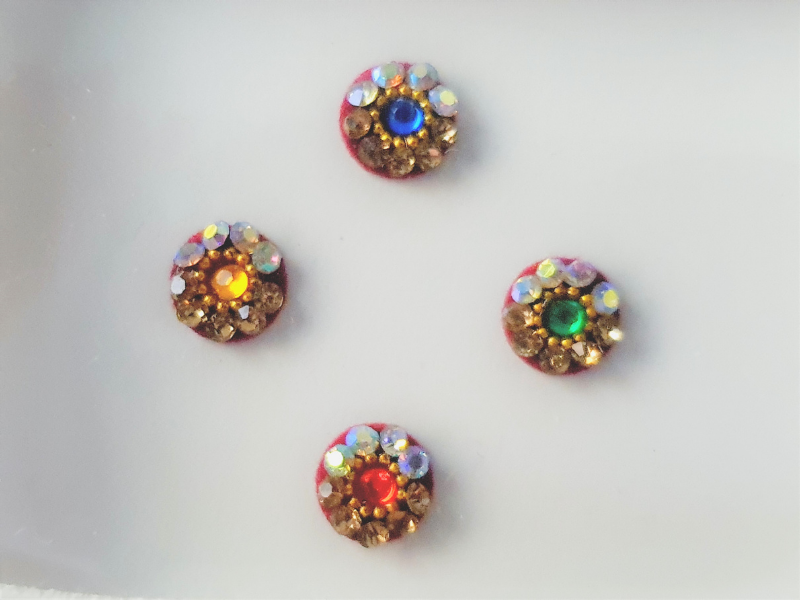 VRC077 Round Coloured Crystal Fancy Bindis 1