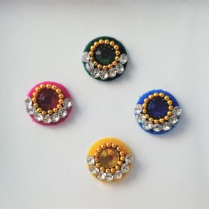 VRC085 Round Coloured Crystal Fancy Bindis   1