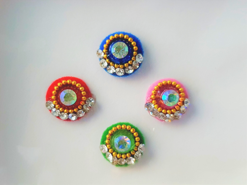 VRC086 Round Coloured Crystal Fancy Bindis