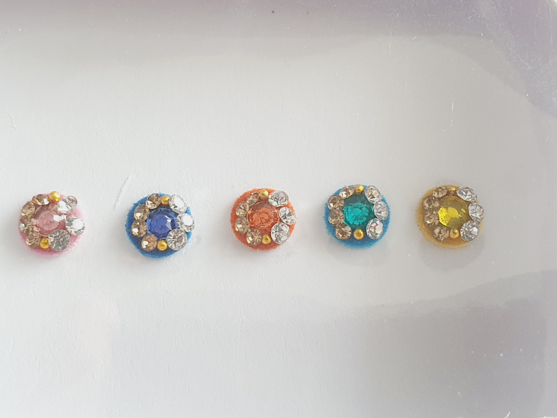 VRC110 Round Coloured Crystal Fancy Bindis