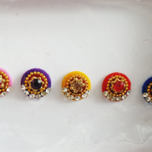 VRC153 Round Coloured Crystal Fancy Bindis